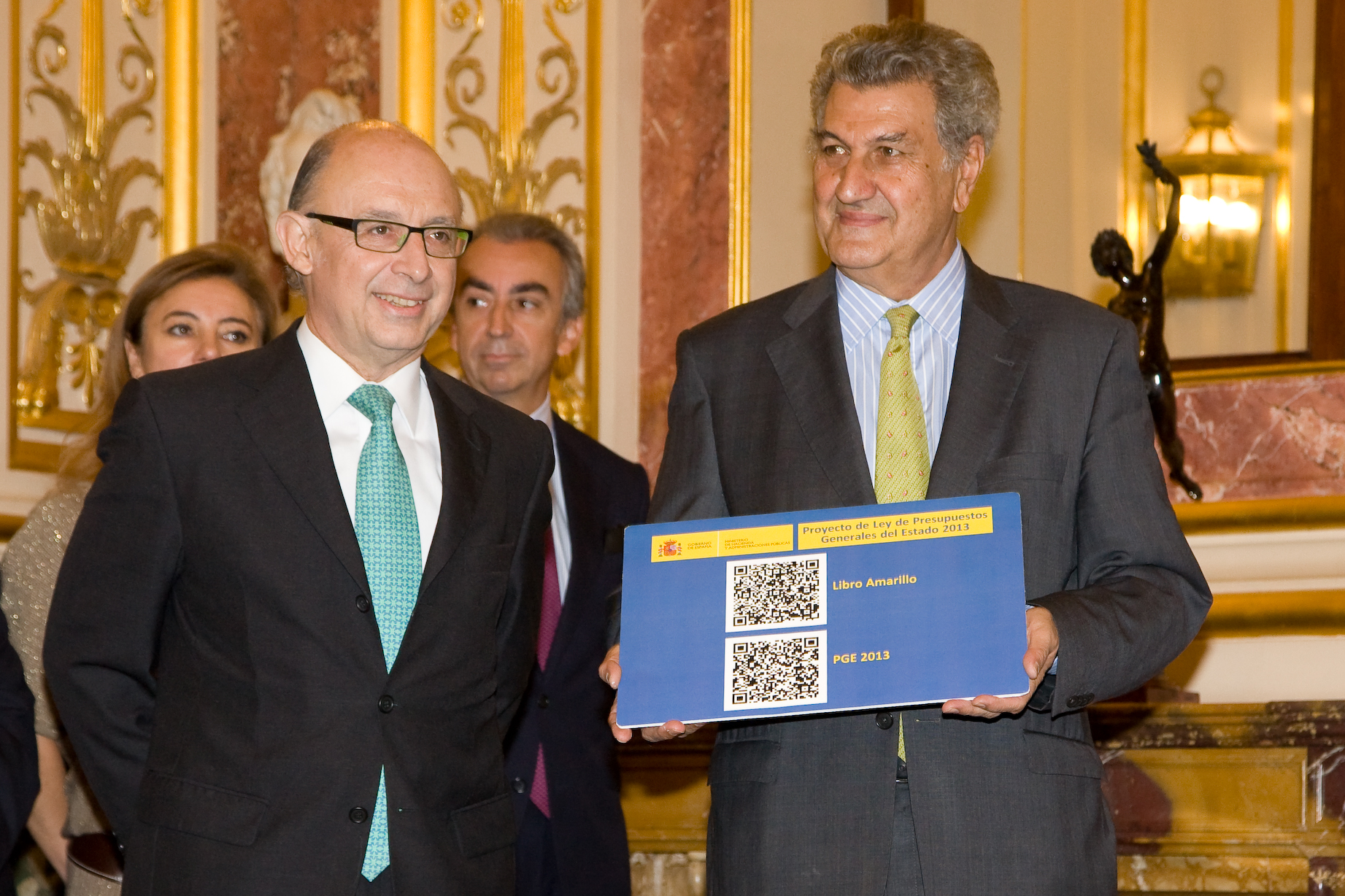  Hacienda y el Presidente del Congreso en el acto de presentación de los Presupuestos